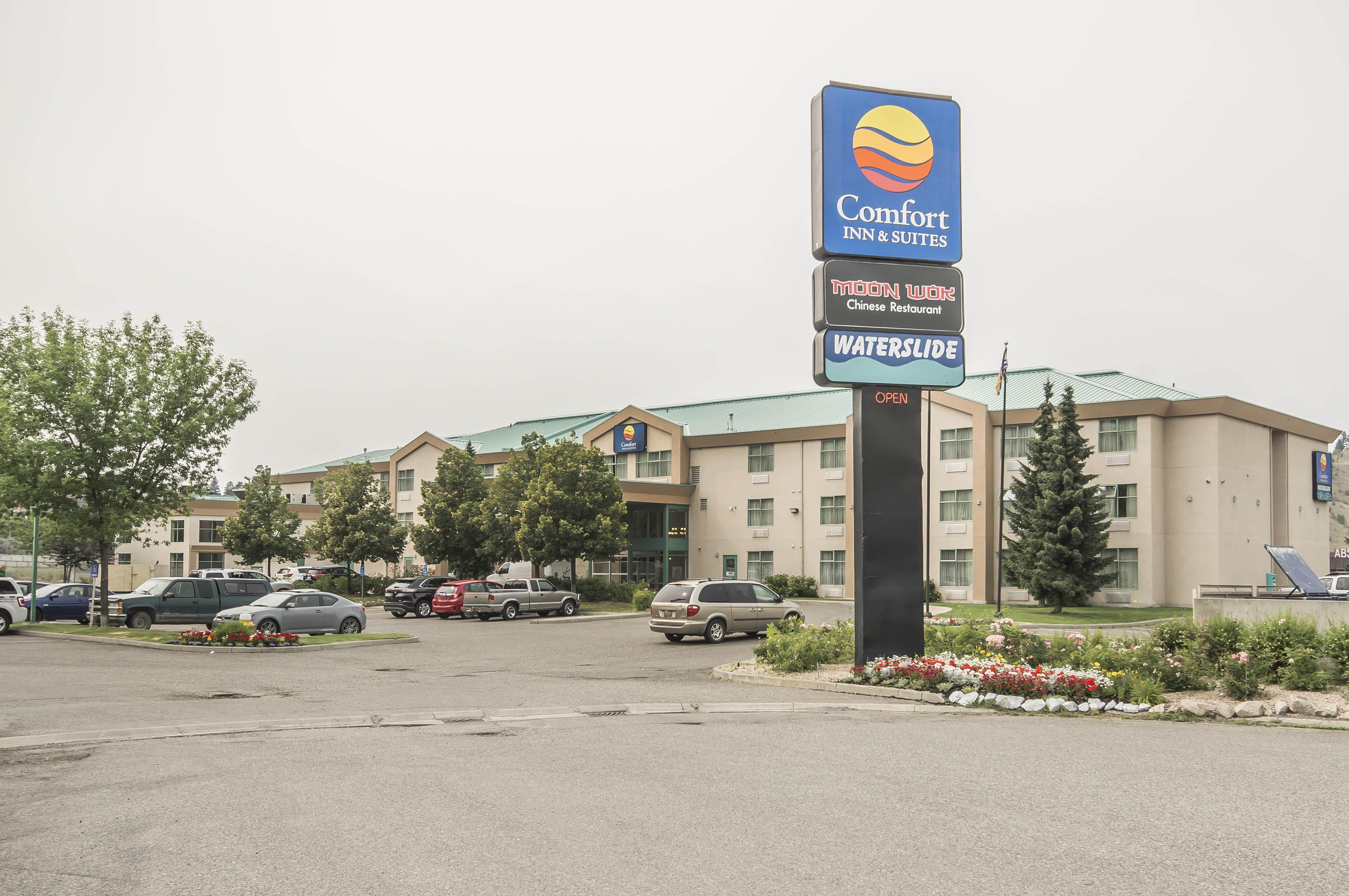 Prestige Kamloops Hotel Екстер'єр фото